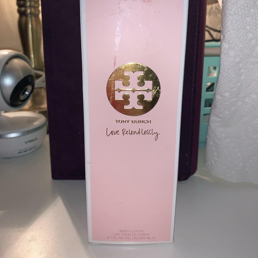 Tory Burch Body lotion